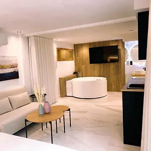  Appartamento Boutique Vv Con Jacuzzi Spagna